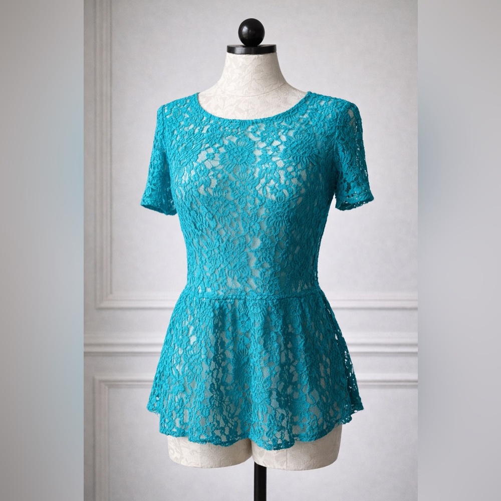 Forever 21 Teal Lace Peplum Top